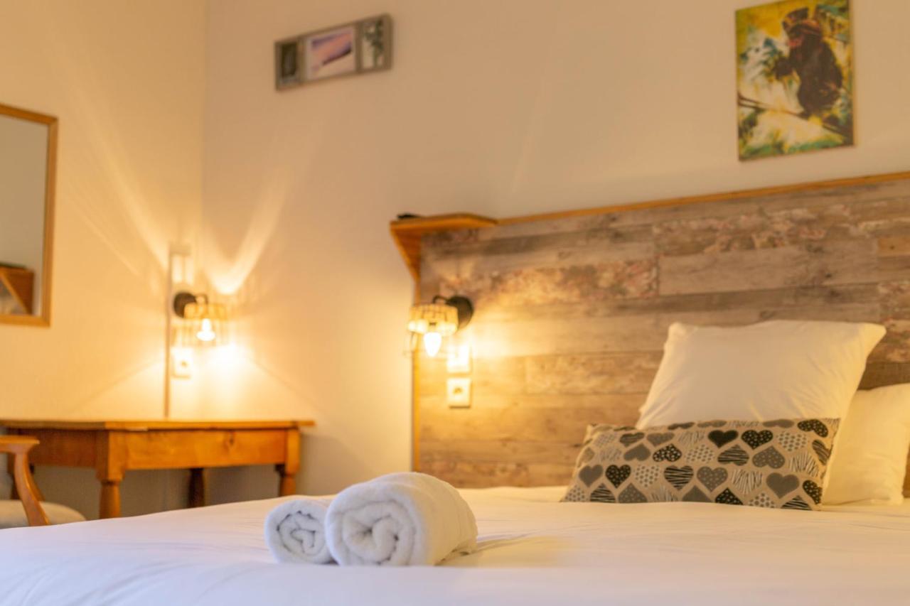 L'Escale Hotel ชาแตล ภายนอก รูปภาพ