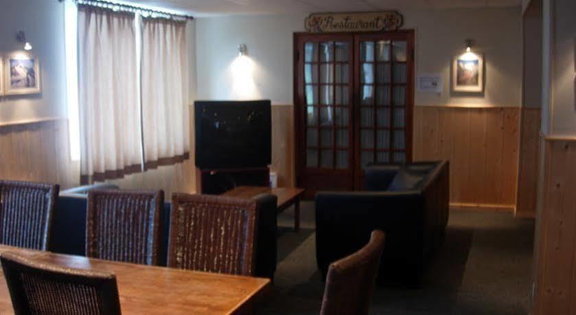 L'Escale Hotel ชาแตล ภายนอก รูปภาพ